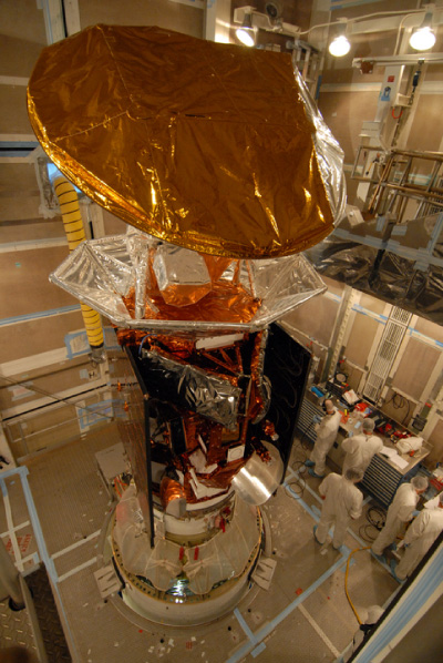 Preparing the spacecraft for fairing installation
