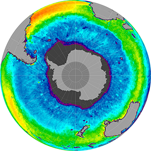 Sea surface salinity in the Southern Hemisphere, April 2014